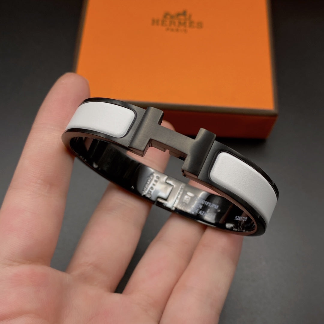 [Panda Jewelry]H BRACELET 12MM BLACK WHITE CERAMIC
