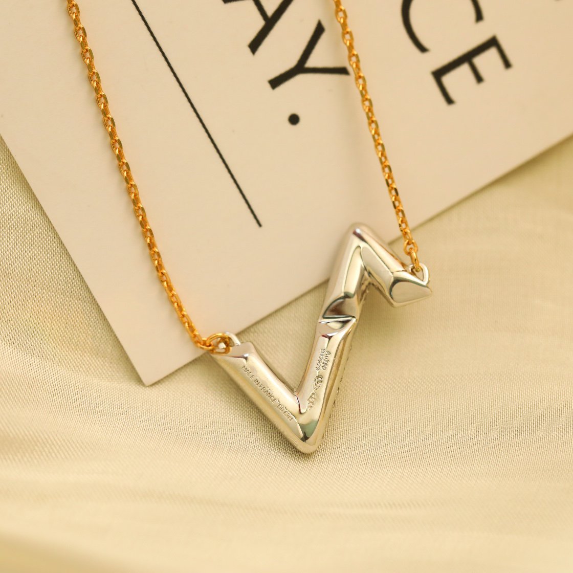 [Panda Jewelry]VOLT SILVER DIAMOND PEDANT NECKLACE
