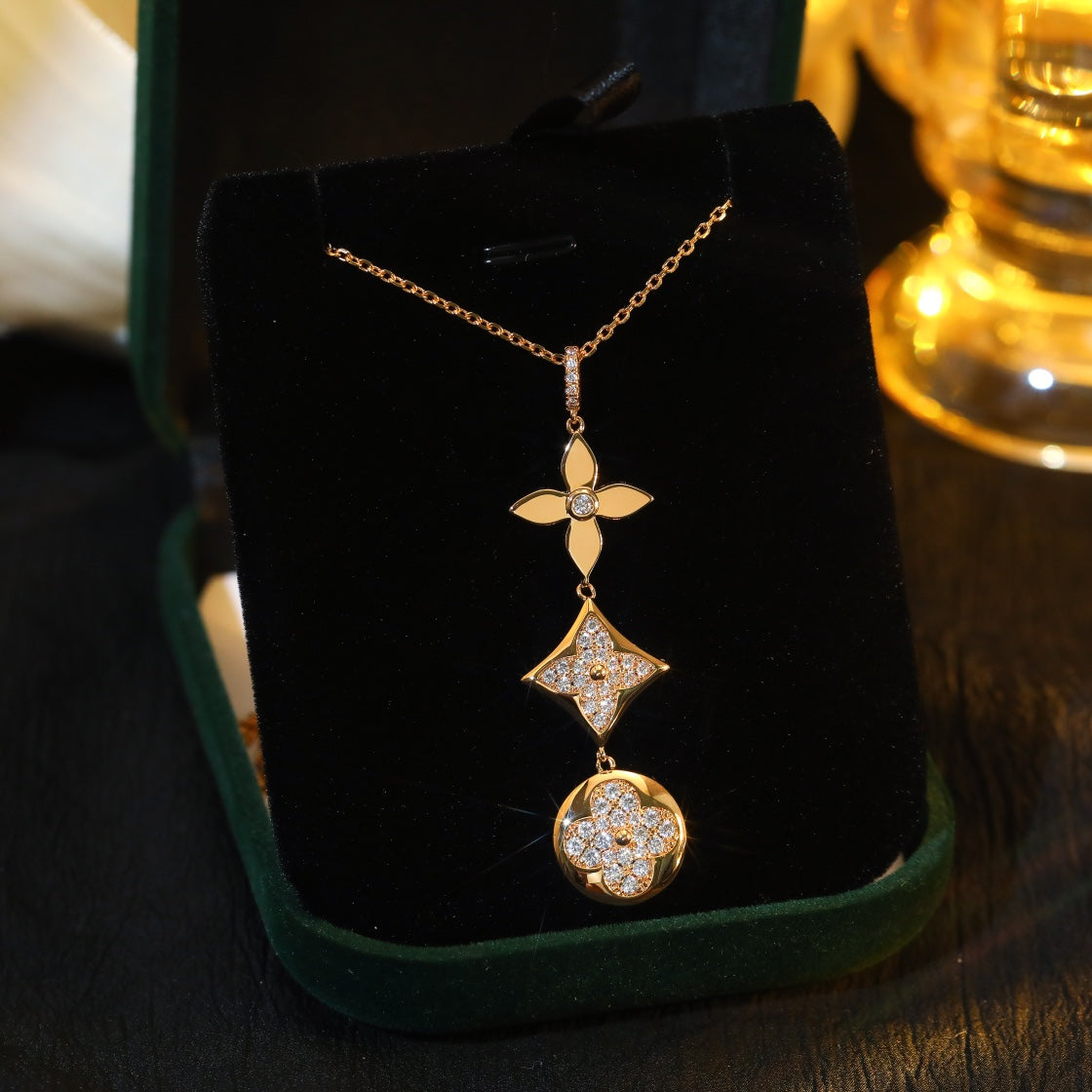 [Panda Jewelry]STAR AND SUN DIAMOND PINK GOLD NECKLACE