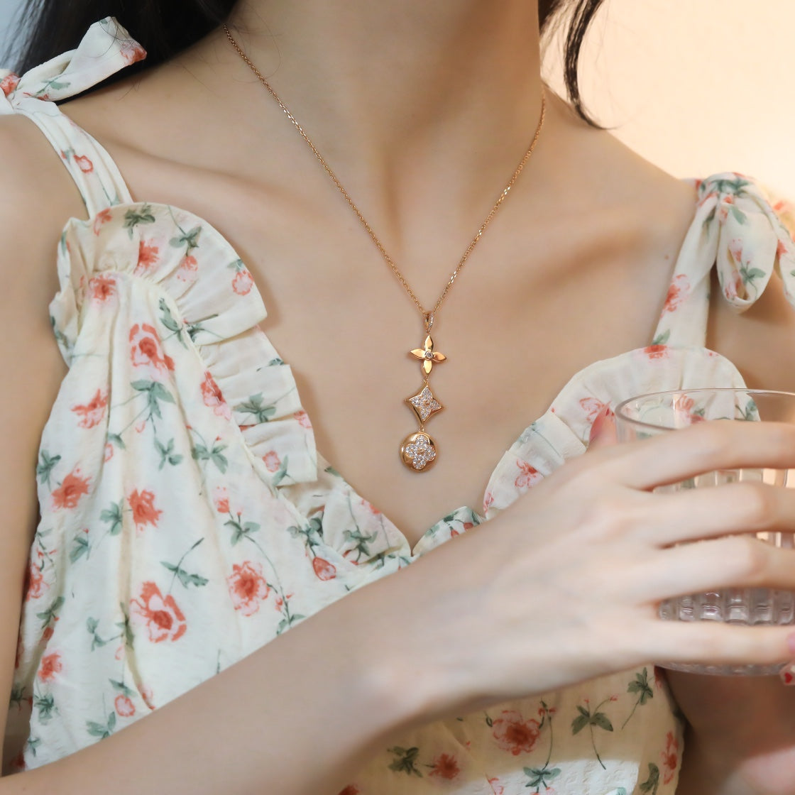 [Panda Jewelry]STAR AND SUN DIAMOND PINK GOLD NECKLACE