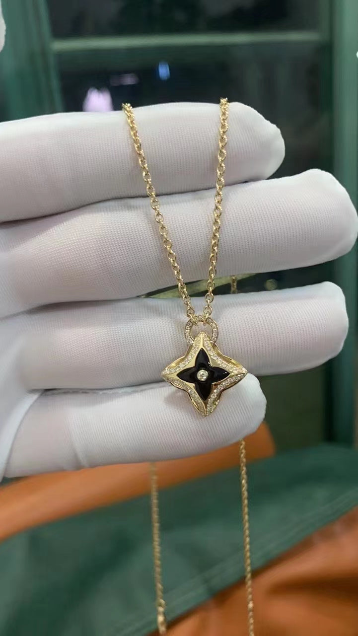 [Panda Jewelry]STAR PEDANT PINK GOLD DIAMOND NECKLACE