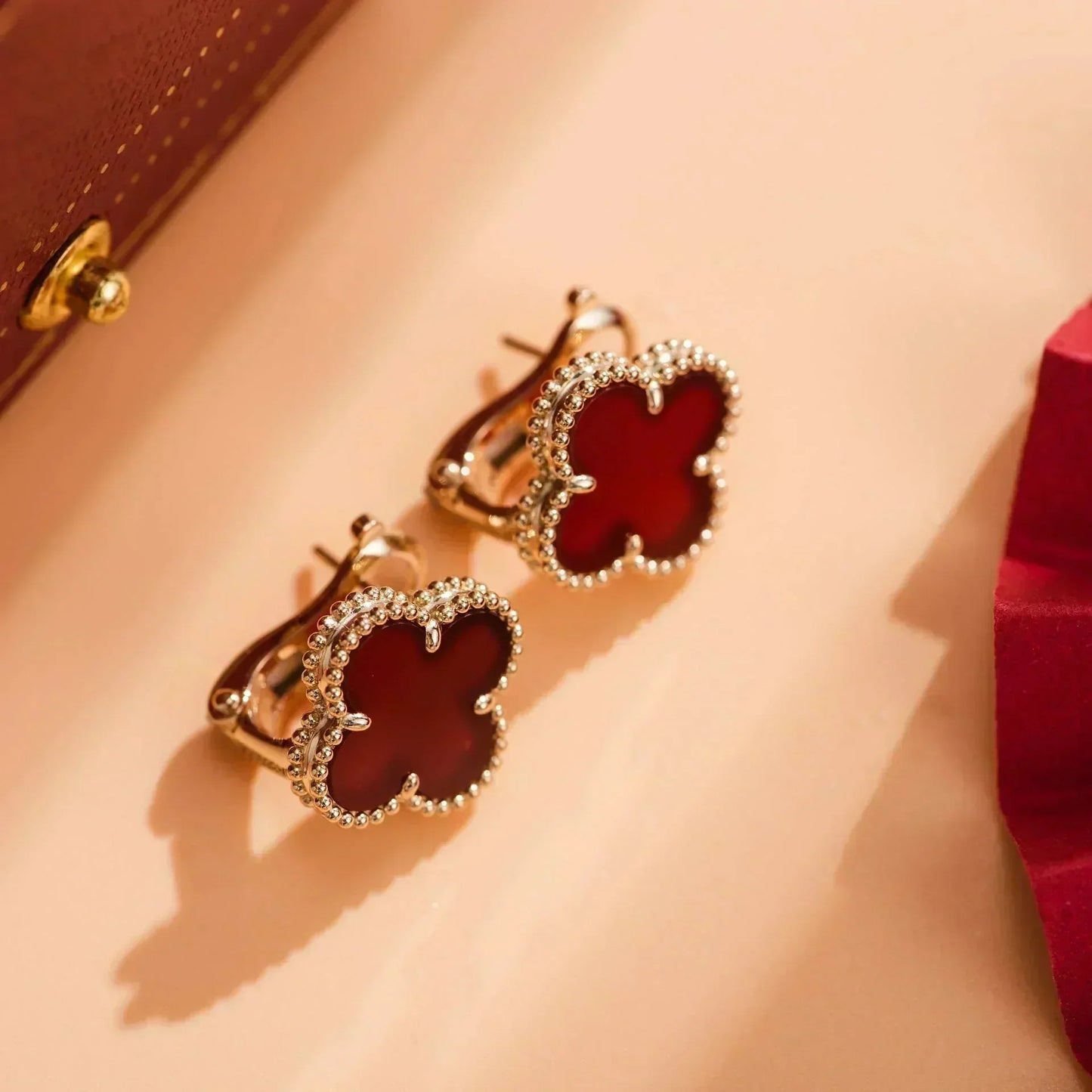 [Panda Jewelry]CLOVER MEDIUM 1 MOTIFS CARNELIAN  EARRINGS