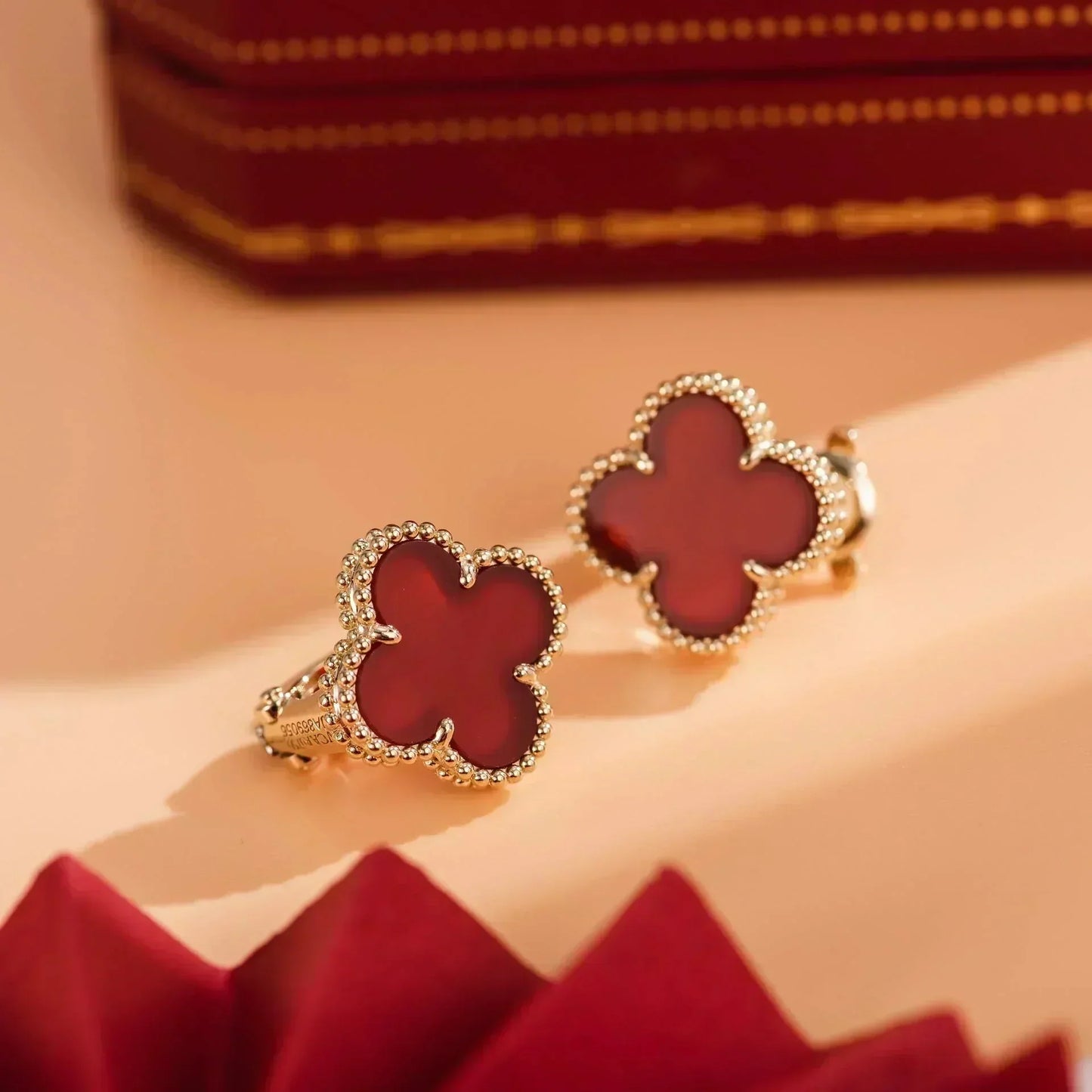 [Panda Jewelry]CLOVER MEDIUM 1 MOTIFS CARNELIAN  EARRINGS