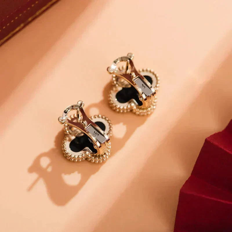 [Panda Jewelry]CLOVER MEDIUM 1 MOTIFS  ONYX STUD EARRINGS