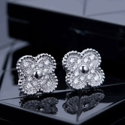 [Panda Jewelry]CLOVER 1 MOTIFS DIAMOND STUD EARRINGS SILVER