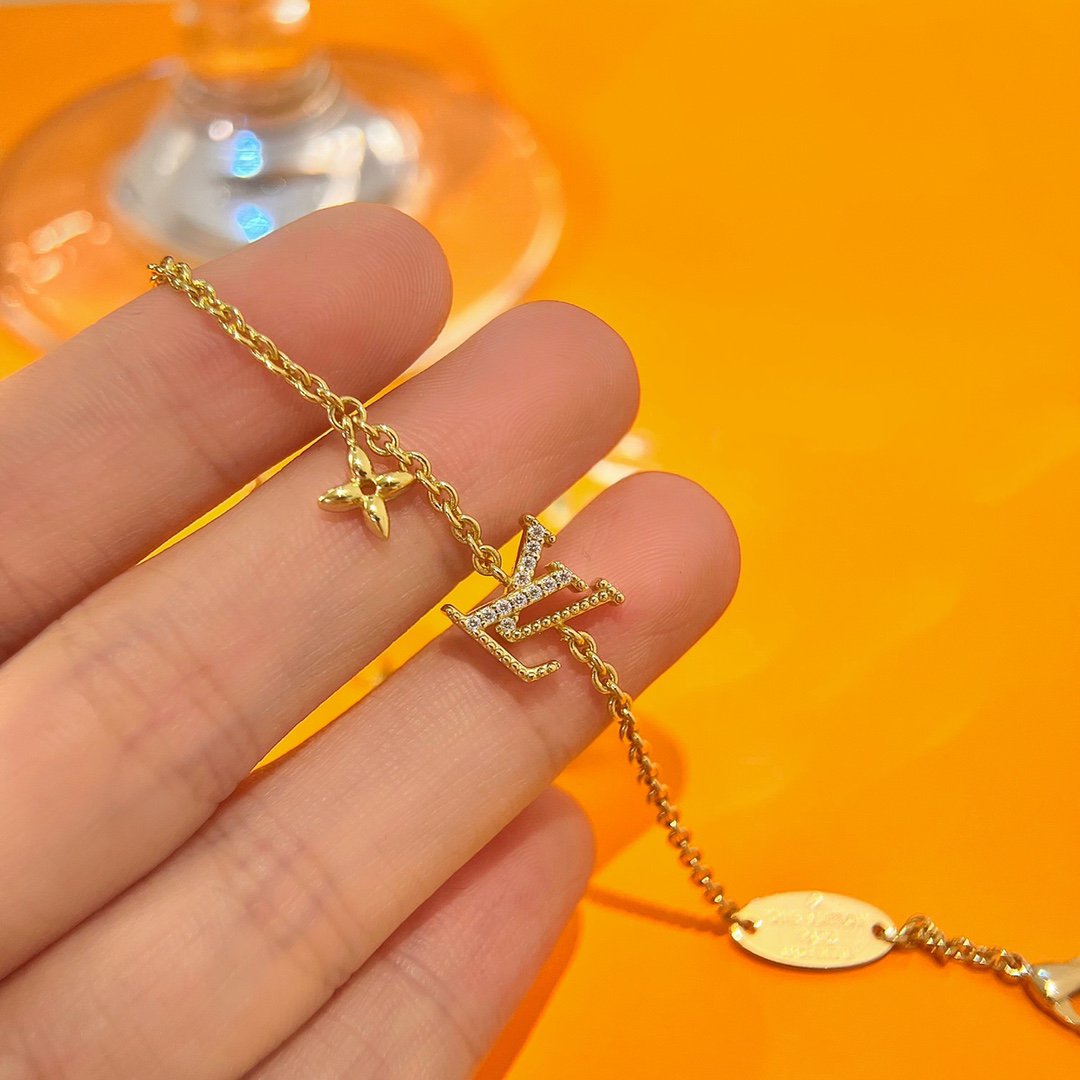 [Panda Jewelry]LOGO STAR MOTIF GOLD BRACELET