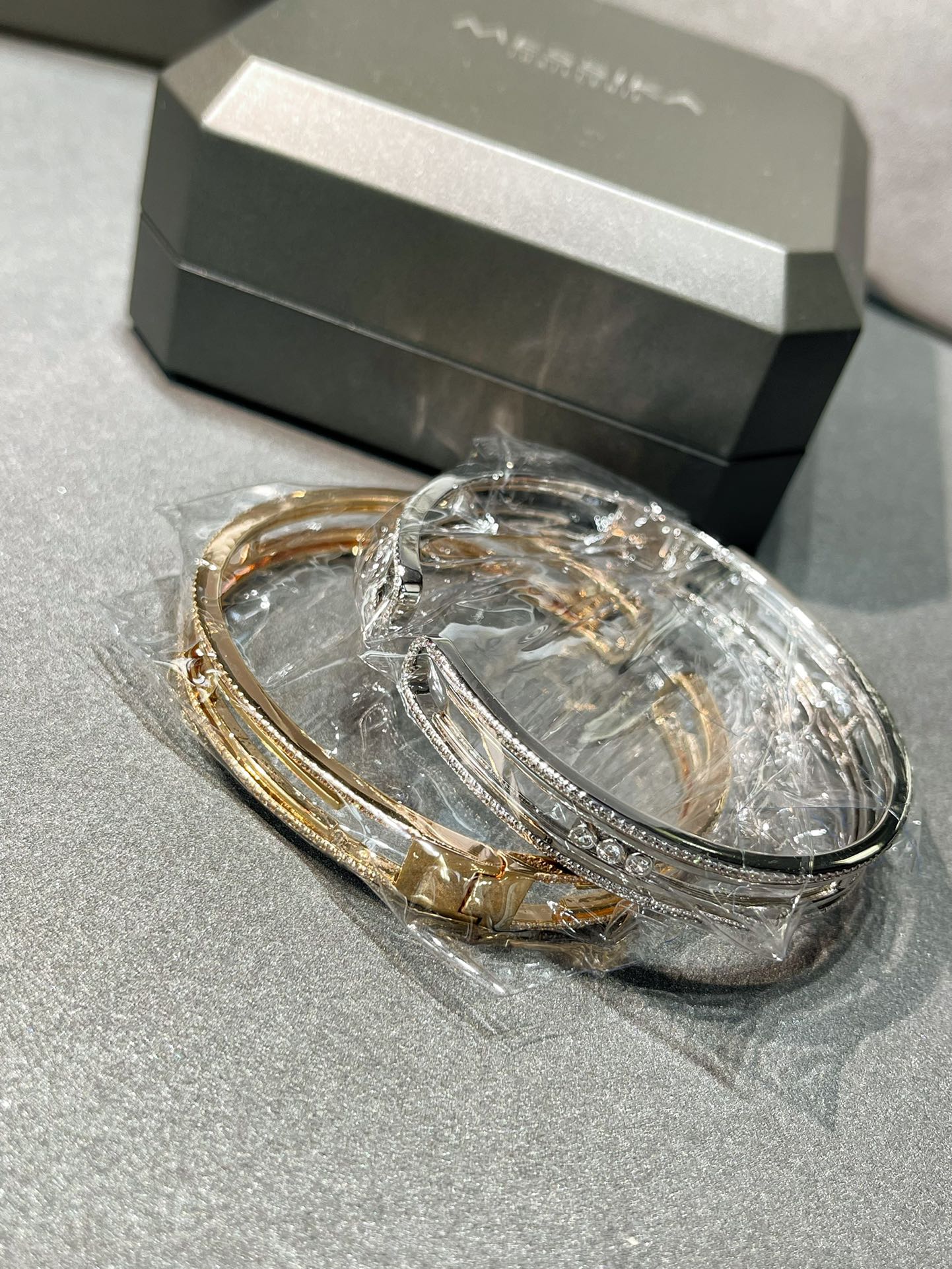 [Panda Jewelry]MOVE 10TH PAVED DIAMOND BRACELET