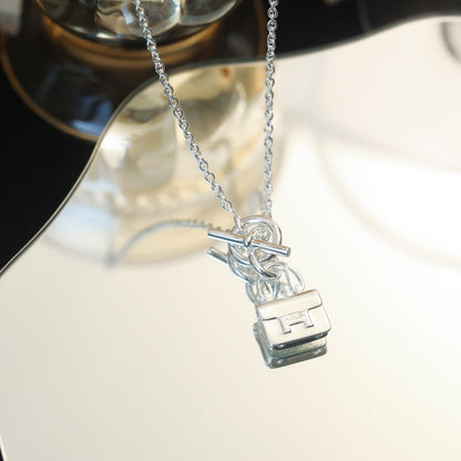 [Panda Jewelry]POP H PEDANT SILVER NECKLACE