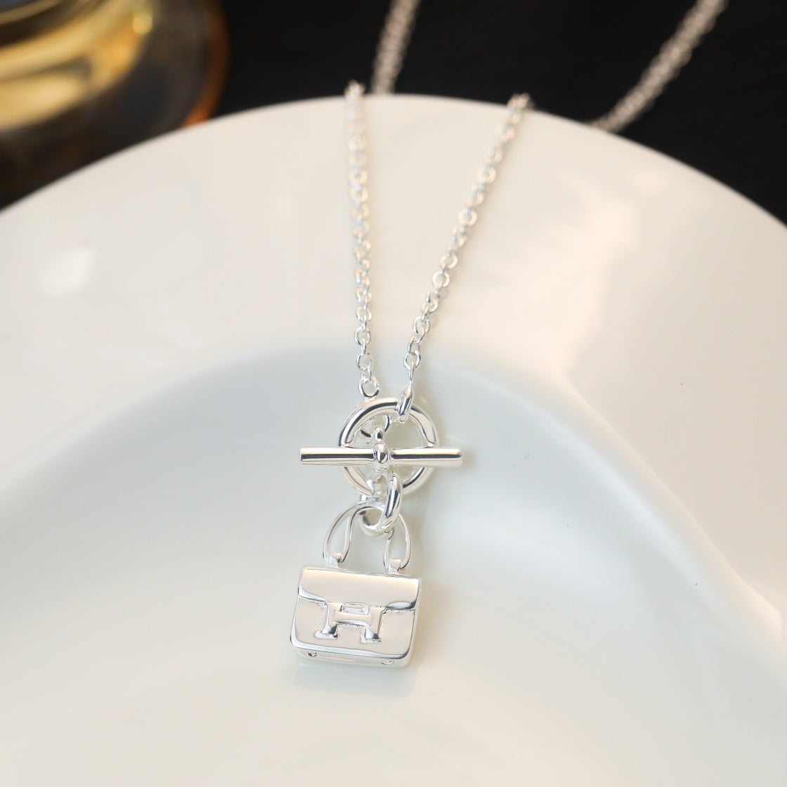 [Panda Jewelry]POP H PEDANT SILVER NECKLACE