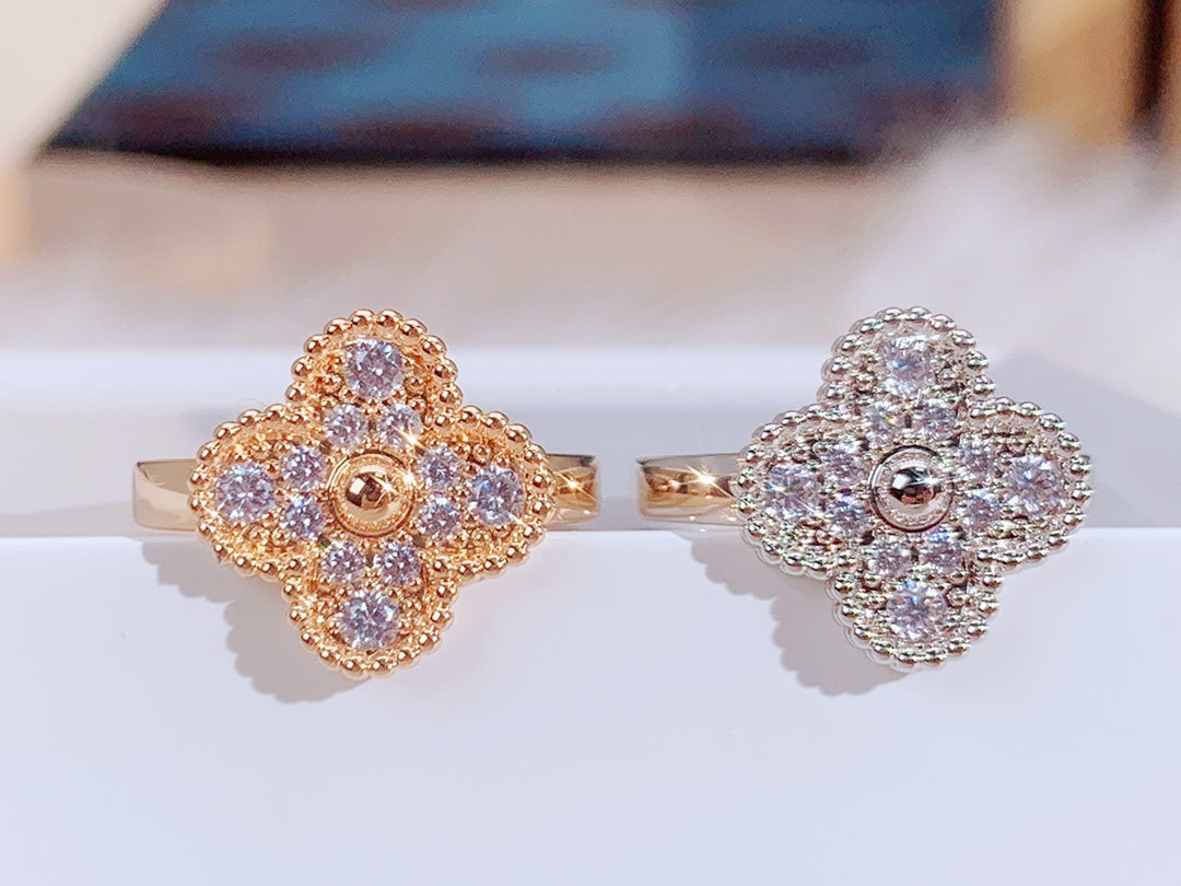 [Panda Jewelry]CLOVER DIAMOND RING