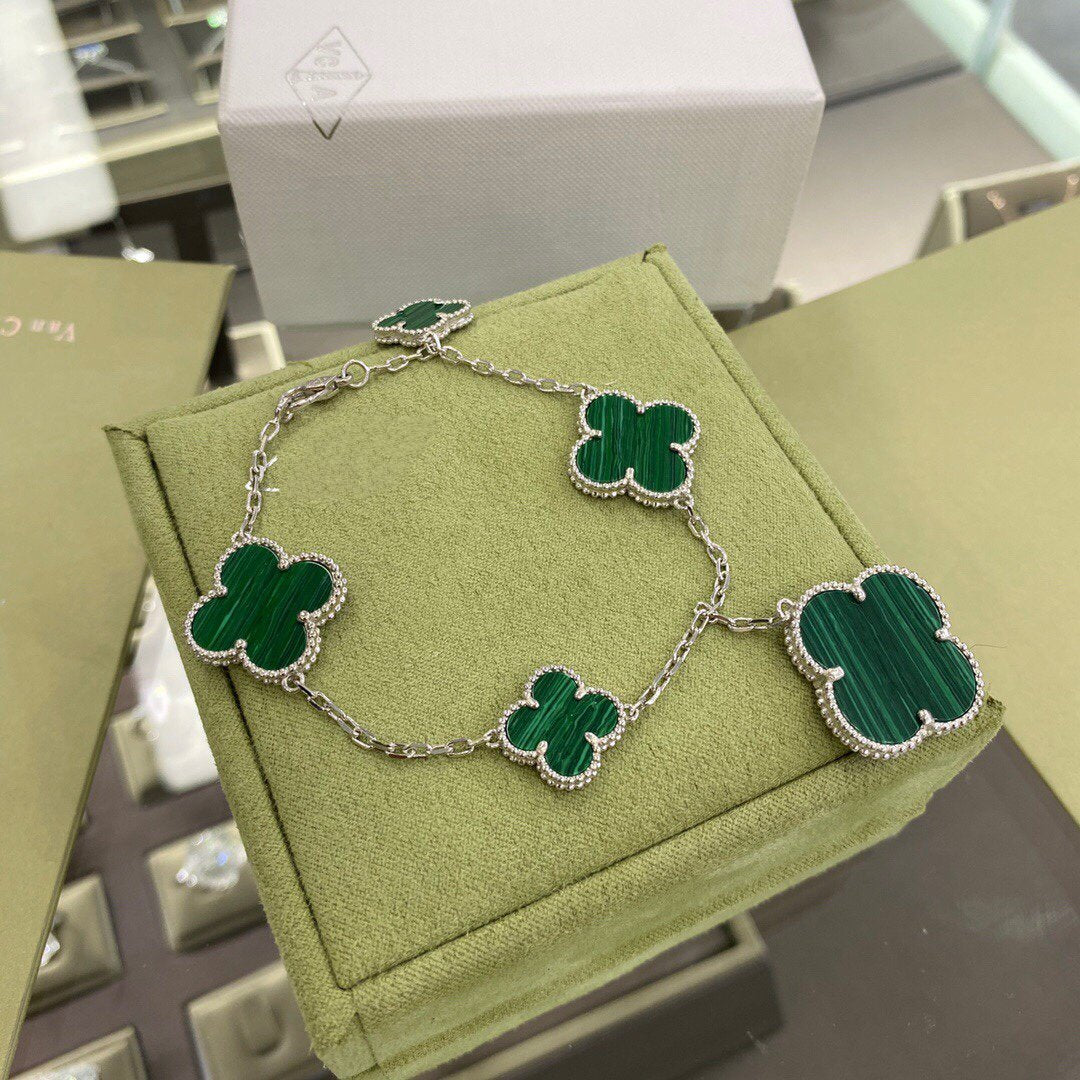 [Panda Jewelry]CLOVER 5 MOTIFS SIVLER MALACHITE BRACELET