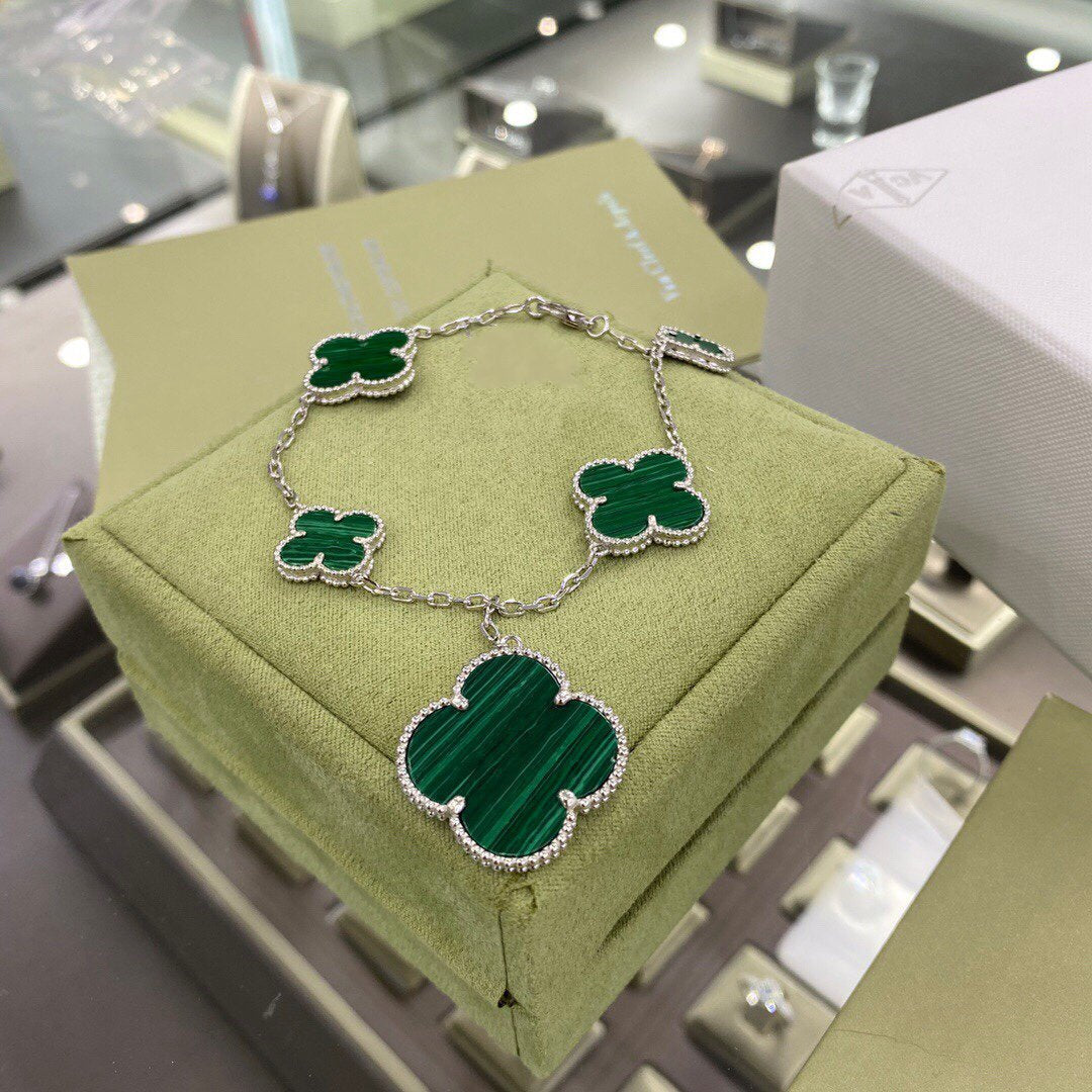 [Panda Jewelry]CLOVER 5 MOTIFS SIVLER MALACHITE BRACELET