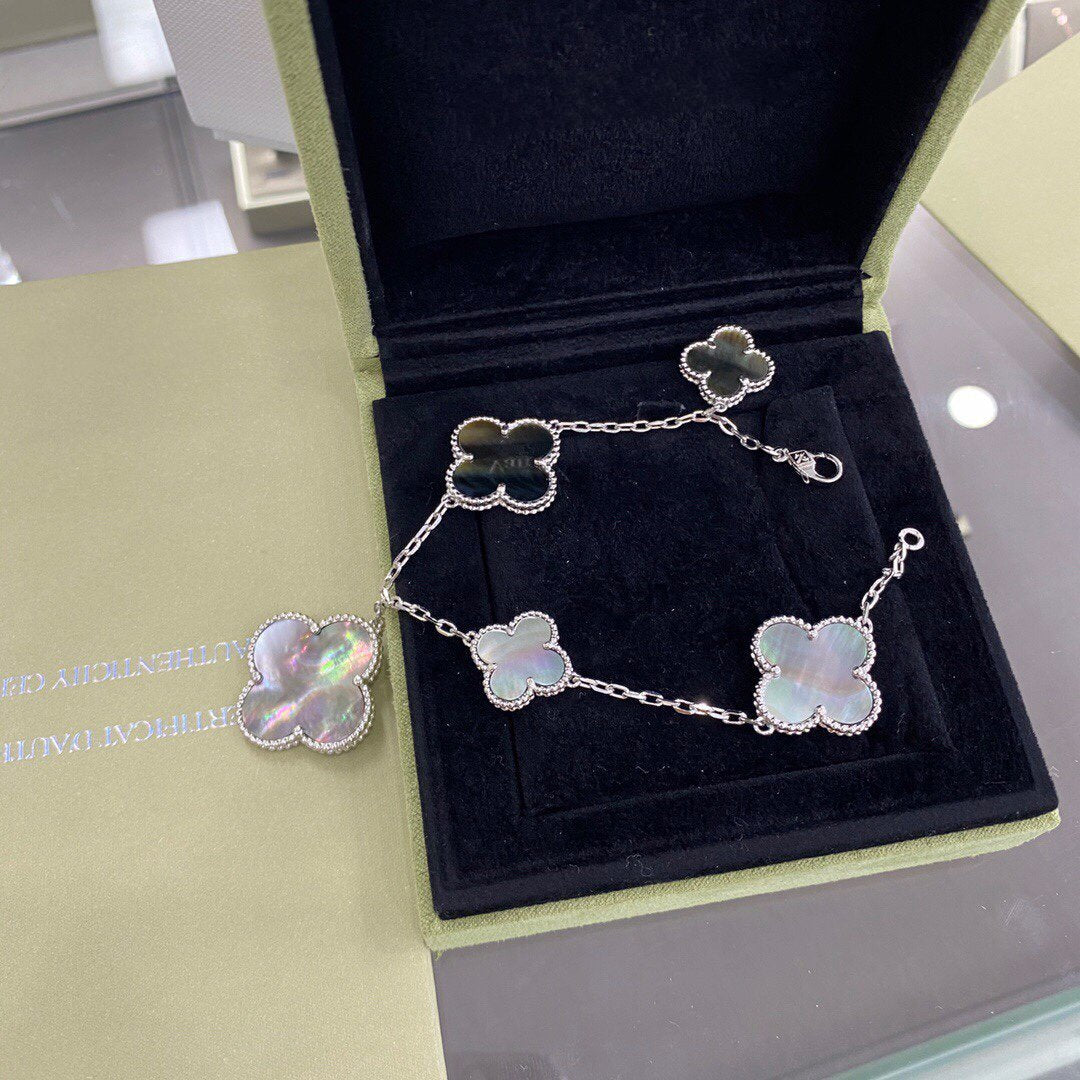 [Panda Jewelry]CLOVER 5 MOTIFS SIVLER DARK MOP BRACELET