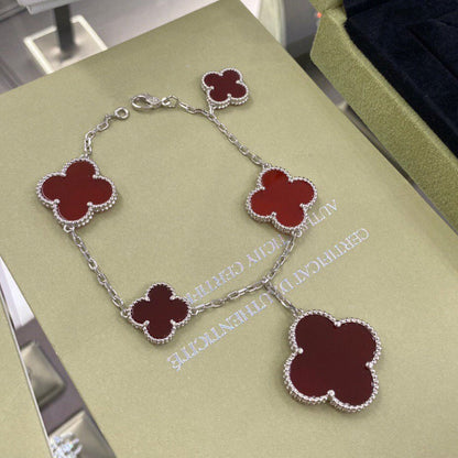 [Panda Jewelry]CLOVER 5 MOTIFS SIVLER CARNELIAN BRACELET