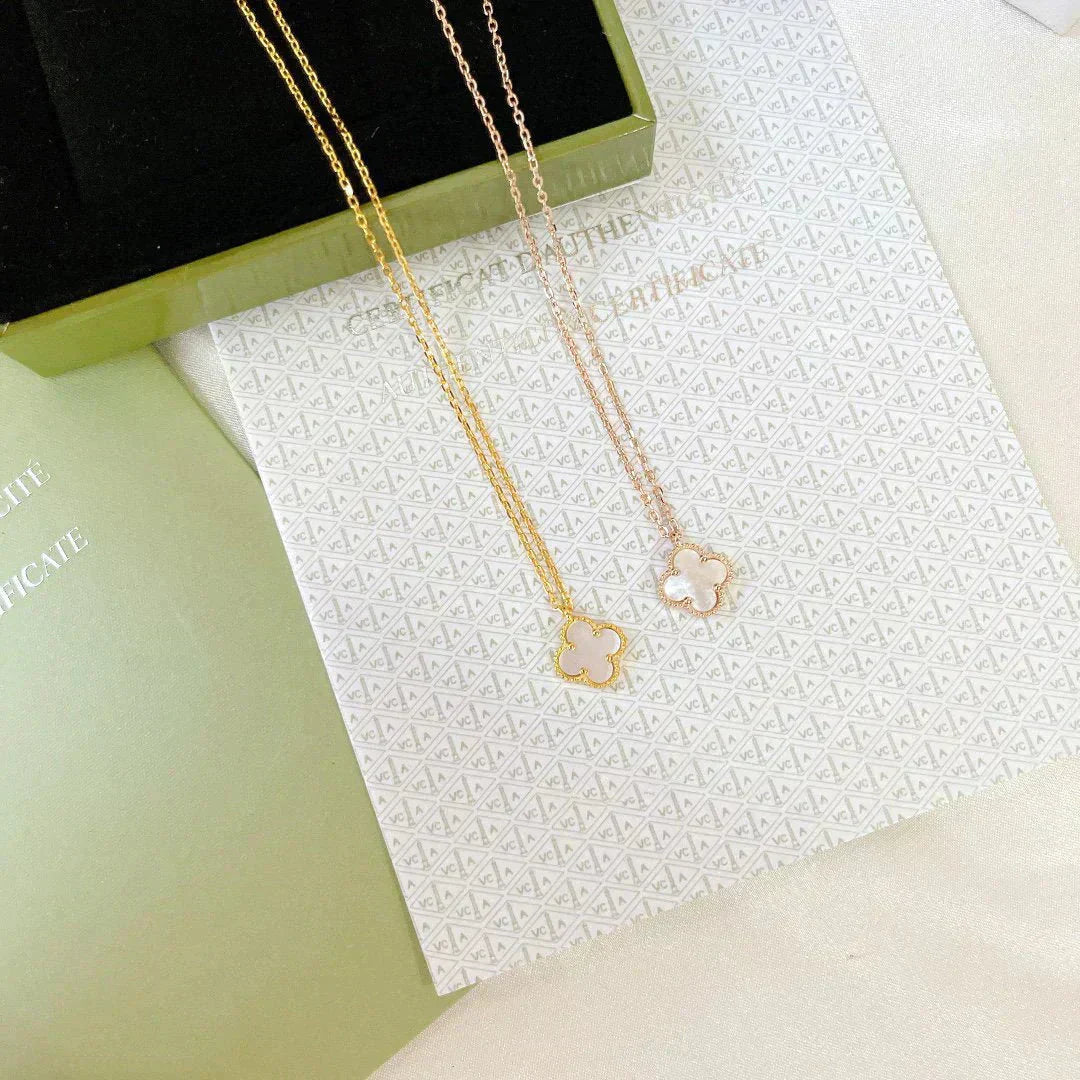 [Panda Jewelry]CLOVER MINI 9.5MM WHITE MOTHER-OF-PEARL NECKLACE