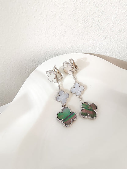 [Panda Jewelry]CLOVER 3 MOTIFS CHALCEDONY DARK MOP SILVER EARRINGS
