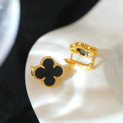 [Panda Jewelry]CLOVER MEDIUM 1 MOTIFS  ONYX STUD EARRINGS