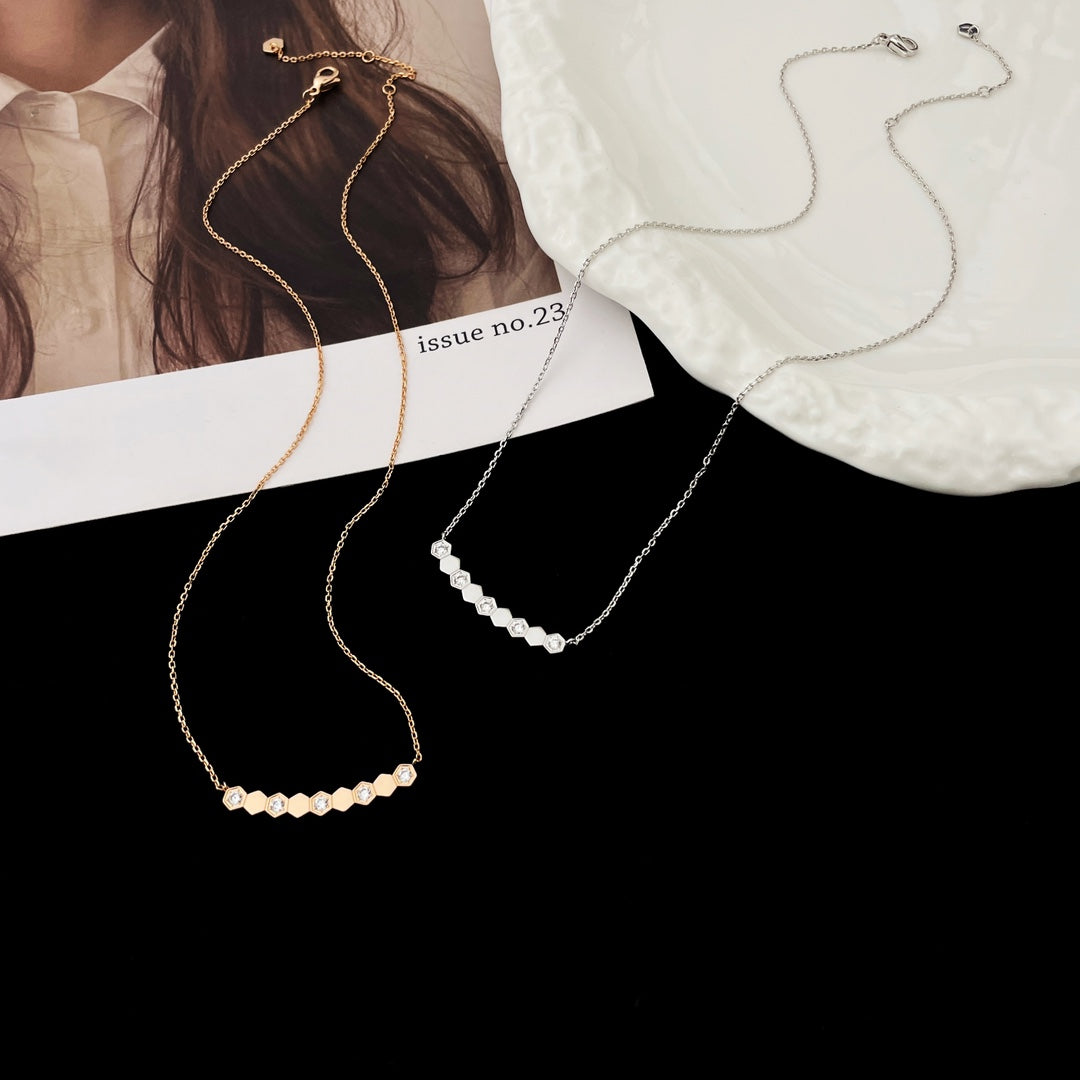 [Panda Jewelry]BEE MY LOVE DIAMOND NECKLACE