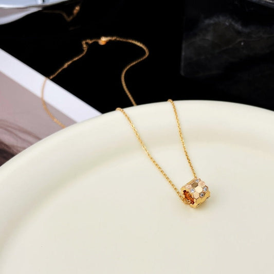 [Panda Jewelry]BEE MINI PEDANT DIAMOND NECKLACE