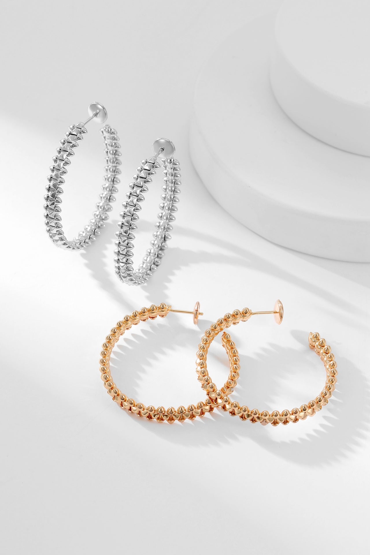 [Panda Jewelry]CLASH HOOP EARRINGS