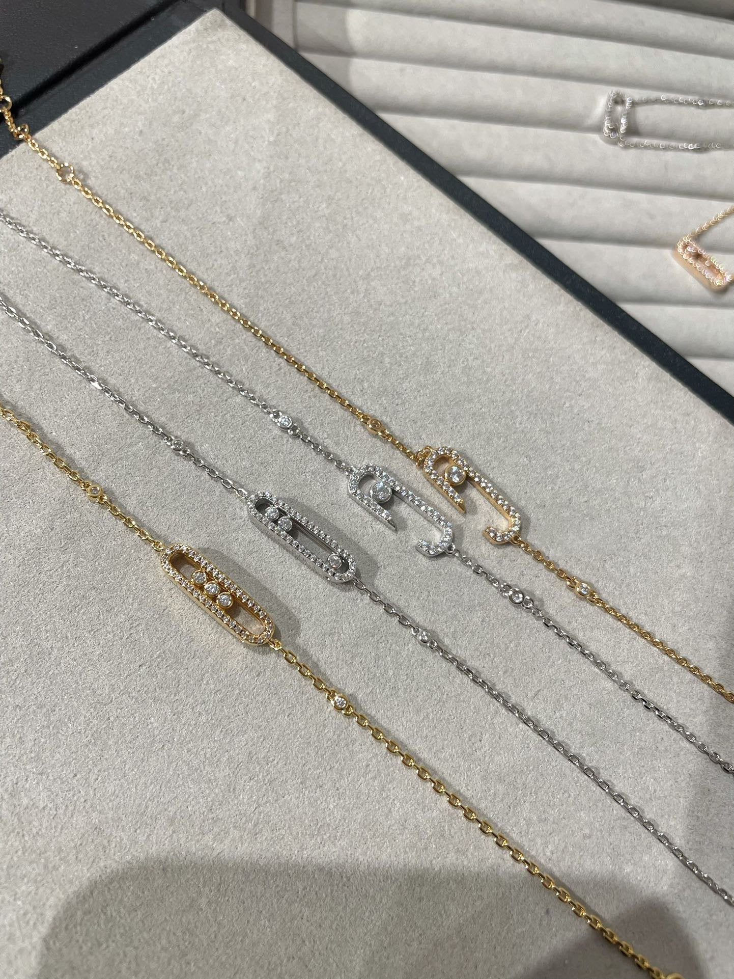 [Panda Jewelry]BABY MOVE DIAMOND BRACELET