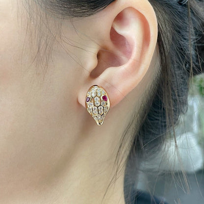 [Panda Jewelry]SERPENT DIAMOND STUD EARRINGS