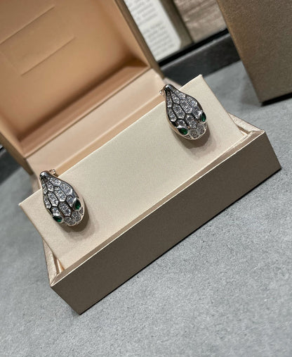 [Panda Jewelry]SERPENT DIAMOND STUD EARRINGS