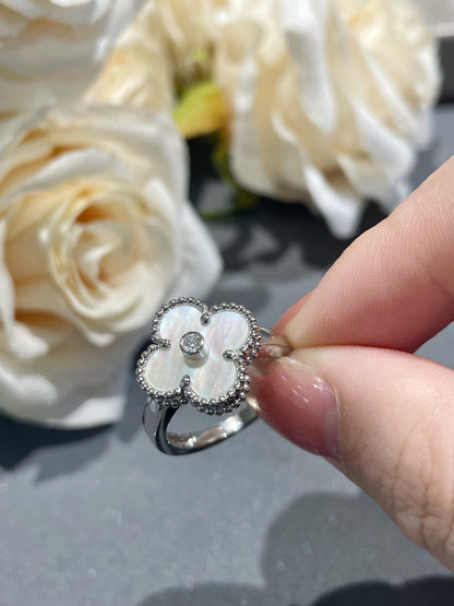 [Panda Jewelry]CLOVER SILVER MOP DIAMOND RING