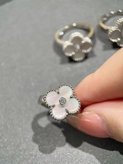 [Panda Jewelry]CLOVER SILVER MOP DIAMOND RING