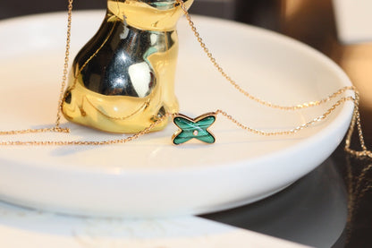 [Panda Jewelry]JEUX MALACHITE 1 DIAMOND PINK GOLD NECKLACE