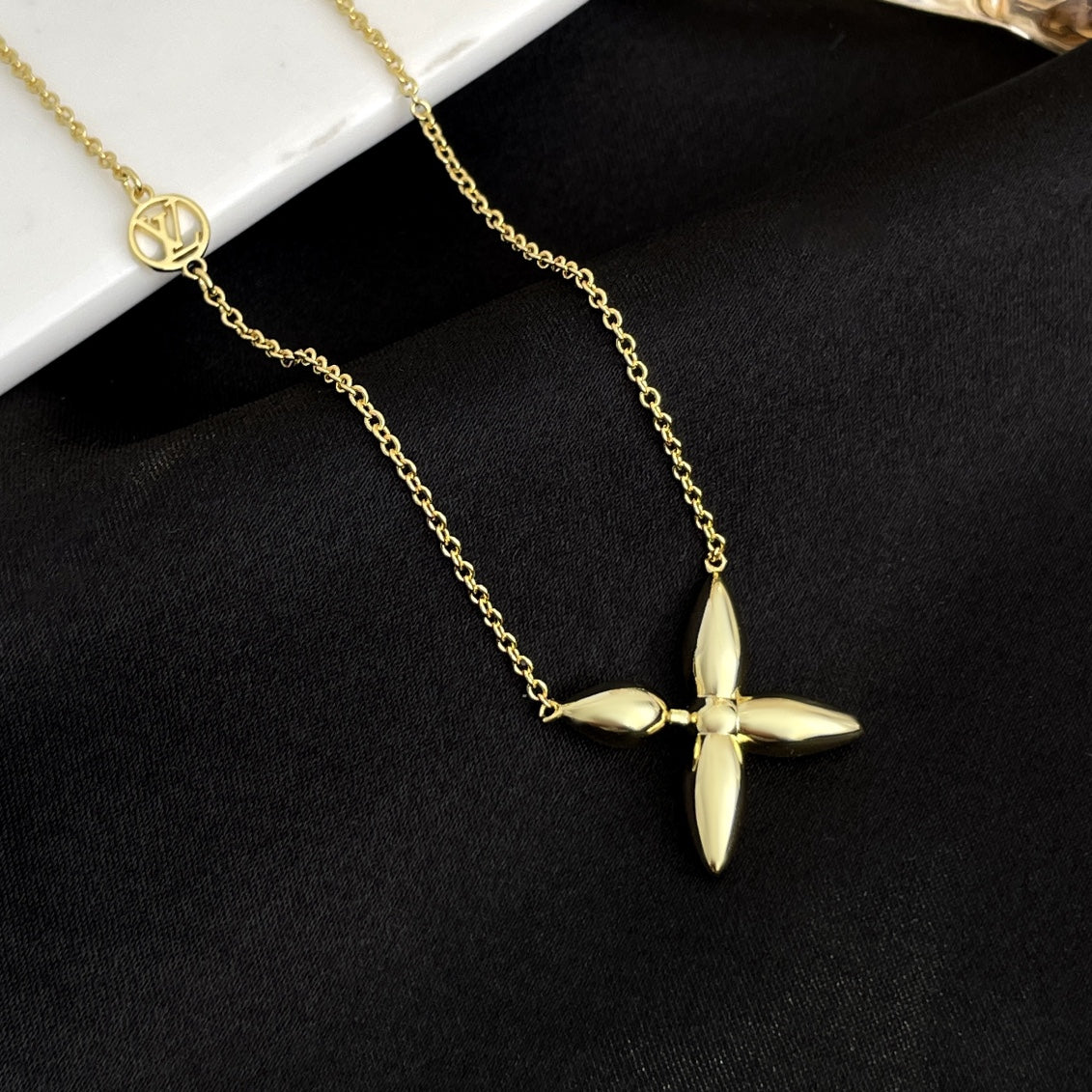 [Panda Jewelry]LOUISETTE GOLD NECKLACE
