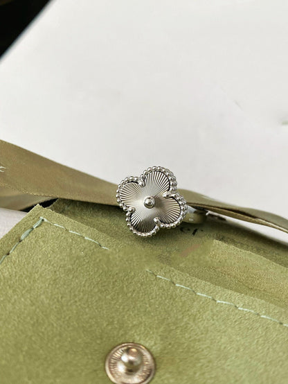 [Panda Jewelry]CLOVER SILVER RING