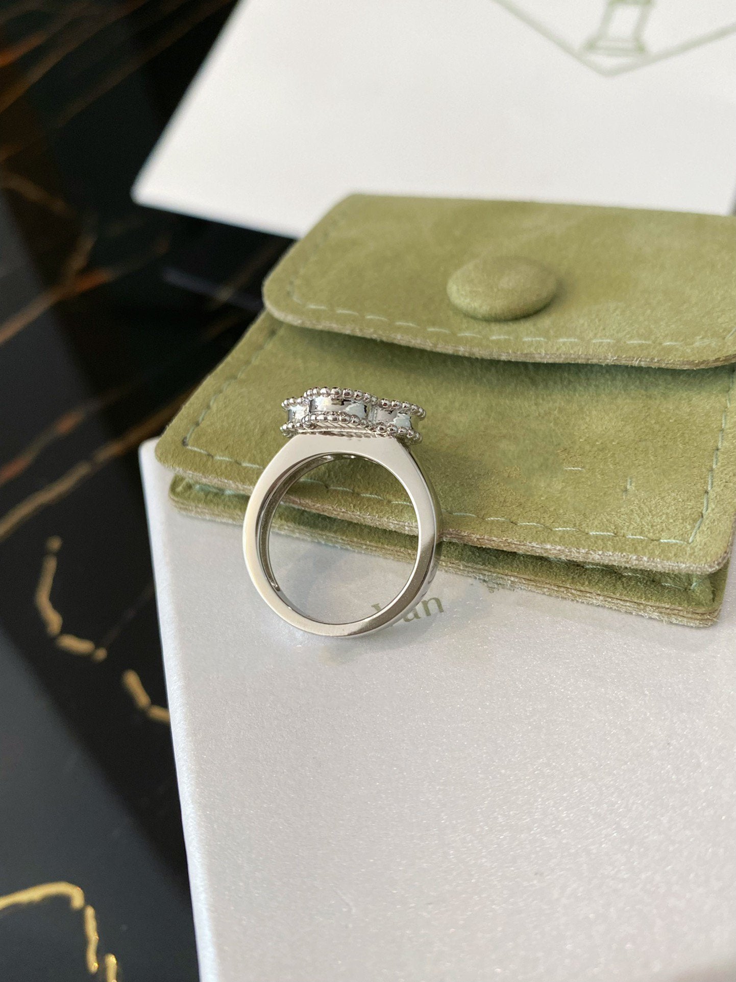 [Panda Jewelry]CLOVER SILVER RING