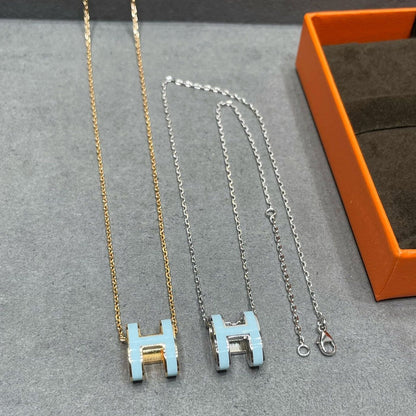 [Panda Jewelry]POP H SKY BLUE NECKLACE