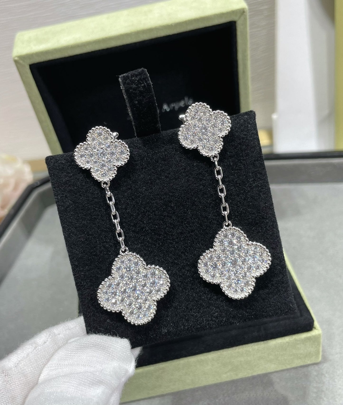 [Panda Jewelry]CLOVER 2 MOTIFS DIAMOND PAVED SILVER EARRINGS