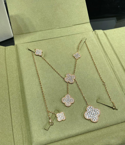 [Panda Jewelry]CLOVER 6 MOTIF DIAMOND PAVED NECKLACE