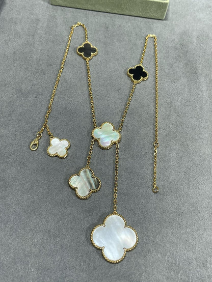 [Panda Jewelry]CLOVER 6 MOTIF MOP ONYX GOLD NECKLACE