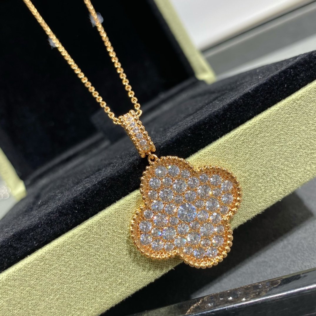 [Panda Jewelry]CLOVER 25MM LARGE PEDANT DIAMOND PAVED LONG NECKLACE