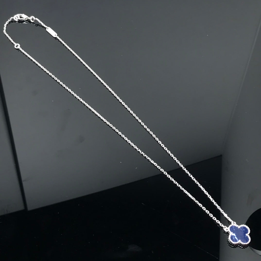 [Panda Jewelry]CLOVER PIETERSITE SILVER LONG NECKLACE