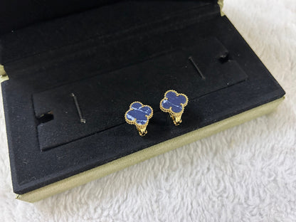 [Panda Jewelry]CLOVER PIETERSITE MEDIUM STUD EARRINGS