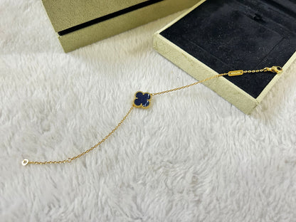 [Panda Jewelry]CLOVER 1 MOTIF PIETERSITE BRACELET