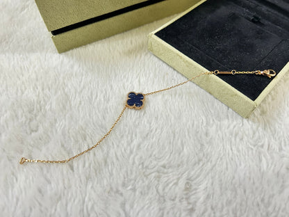 [Panda Jewelry]CLOVER 1 MOTIF PIETERSITE BRACELET
