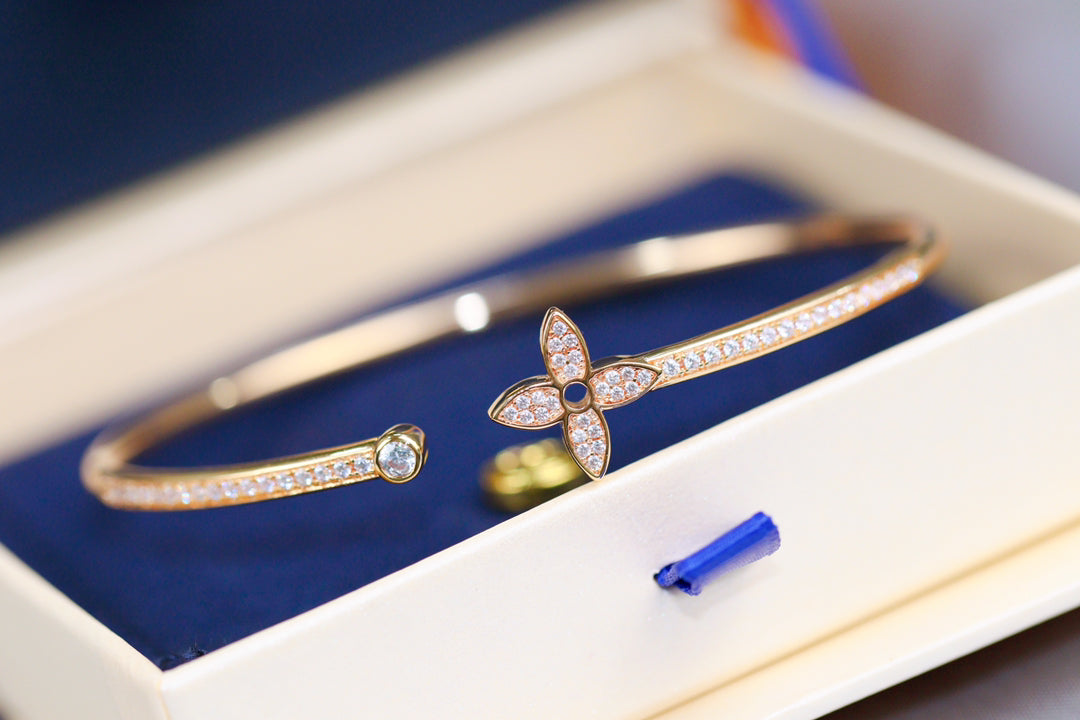 [Panda Jewelry]IDYLLE PINK GOLD OPEN BRACELET DIAMOND PAVED