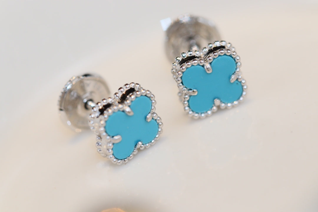 [Panda Jewelry]CLOVER MINI TURQUOISE SILVER STUD EARRINGS