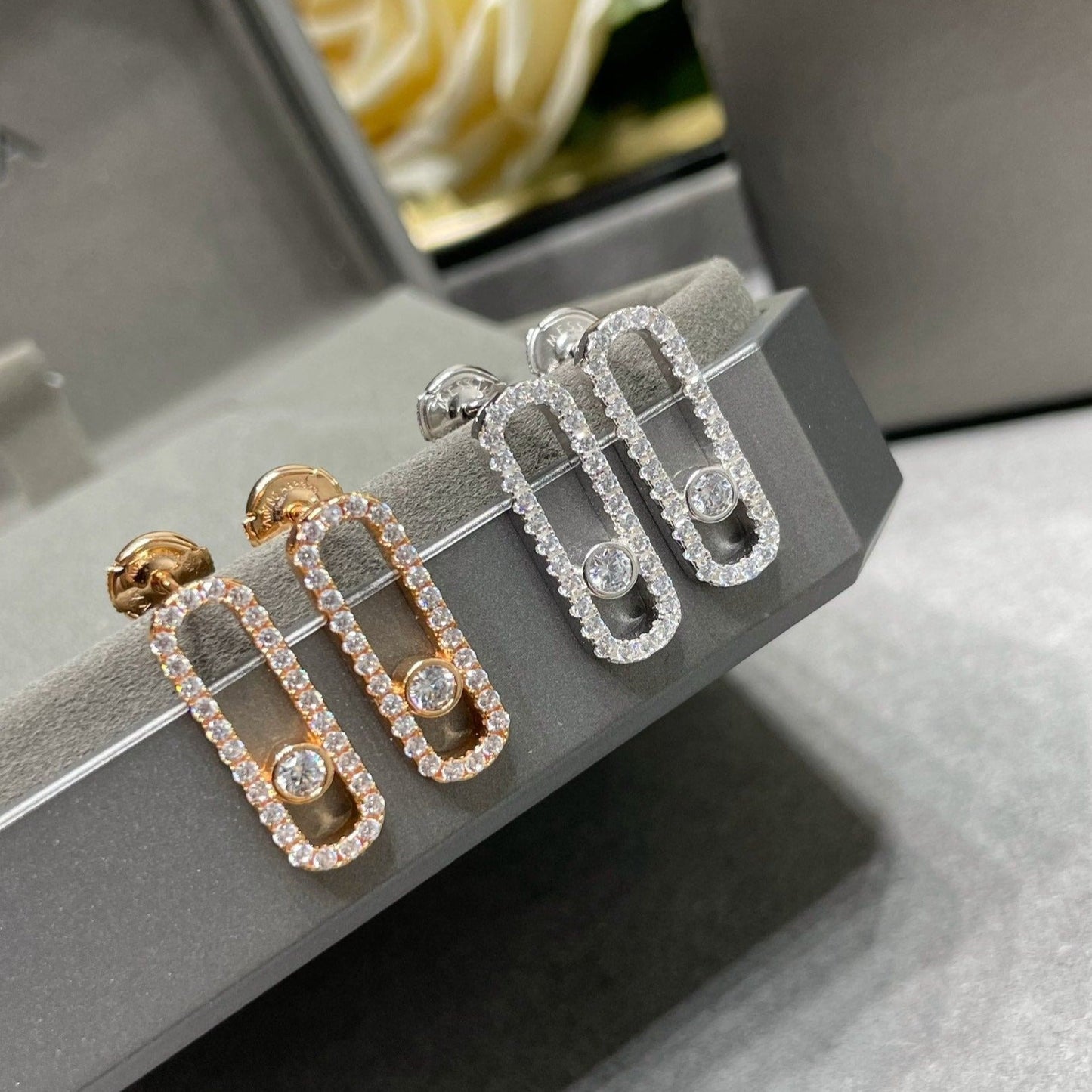 [Panda Jewelry]MOVE UNO STUD DIAMOND PAVED EARRINGS