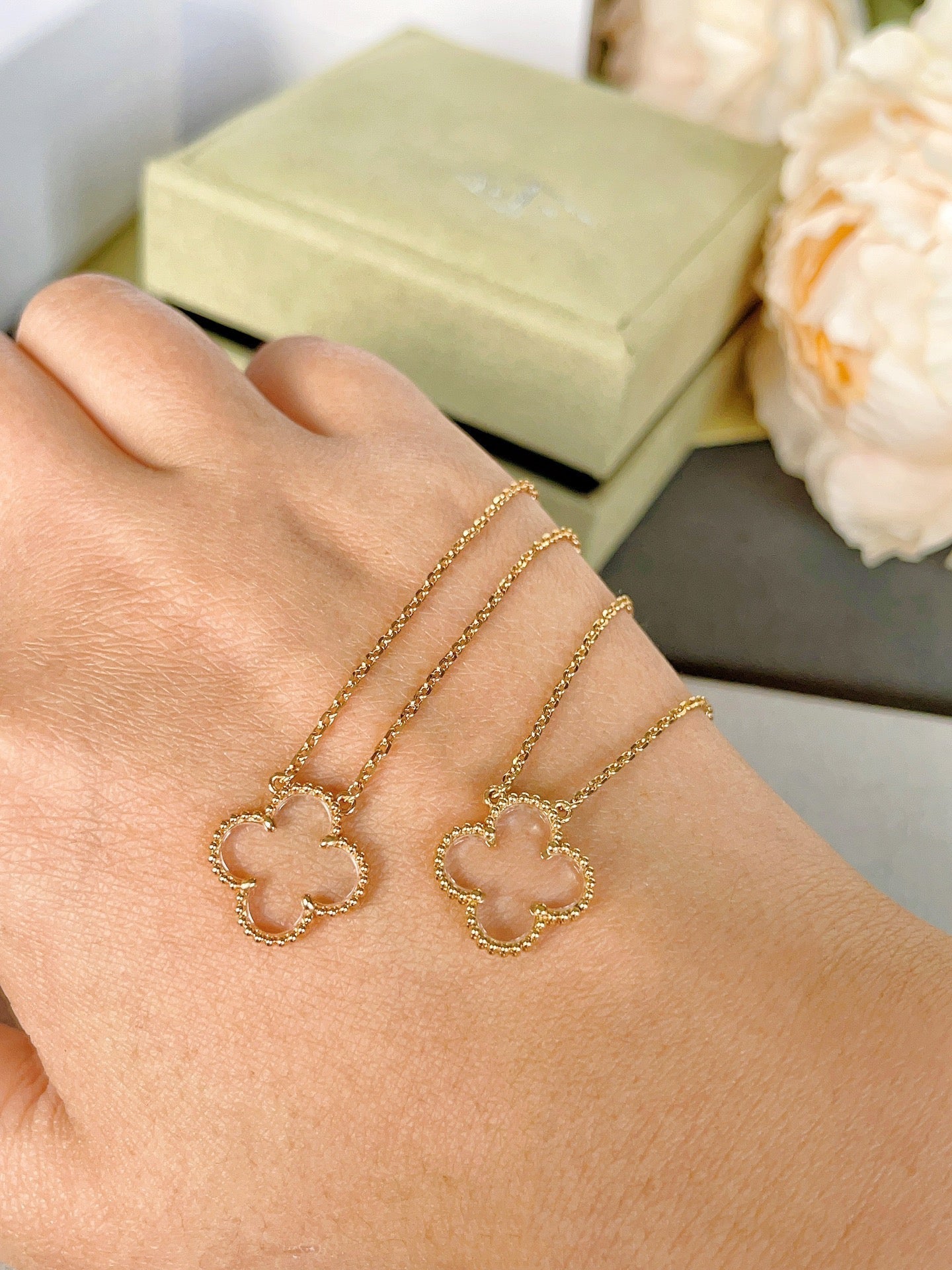 [Panda Jewelry]CLOVER ROCK CRYSTAL ROSE GOLD NECKLACE