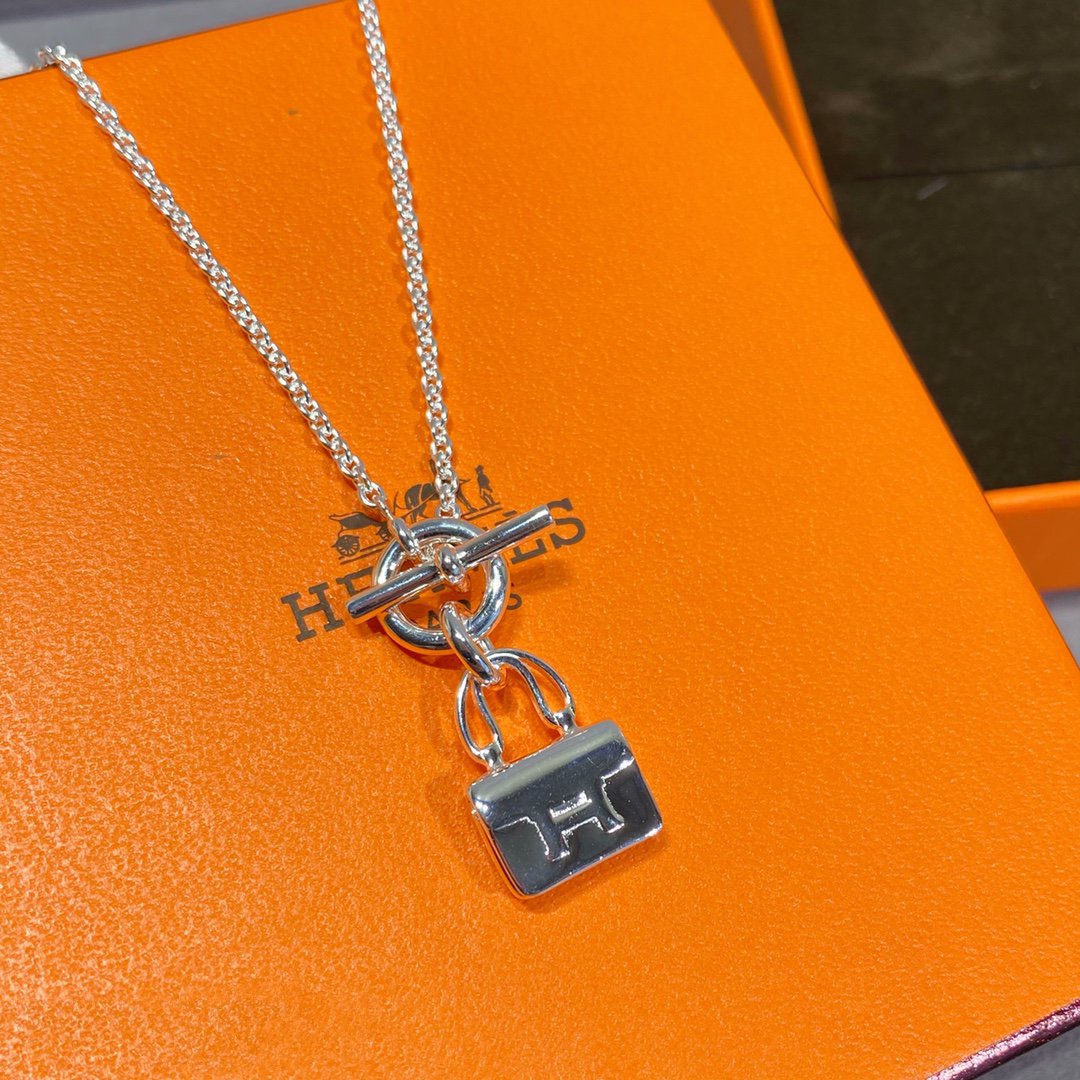 [Panda Jewelry]CONSTANCE PEDANT SILVER NECKLACE