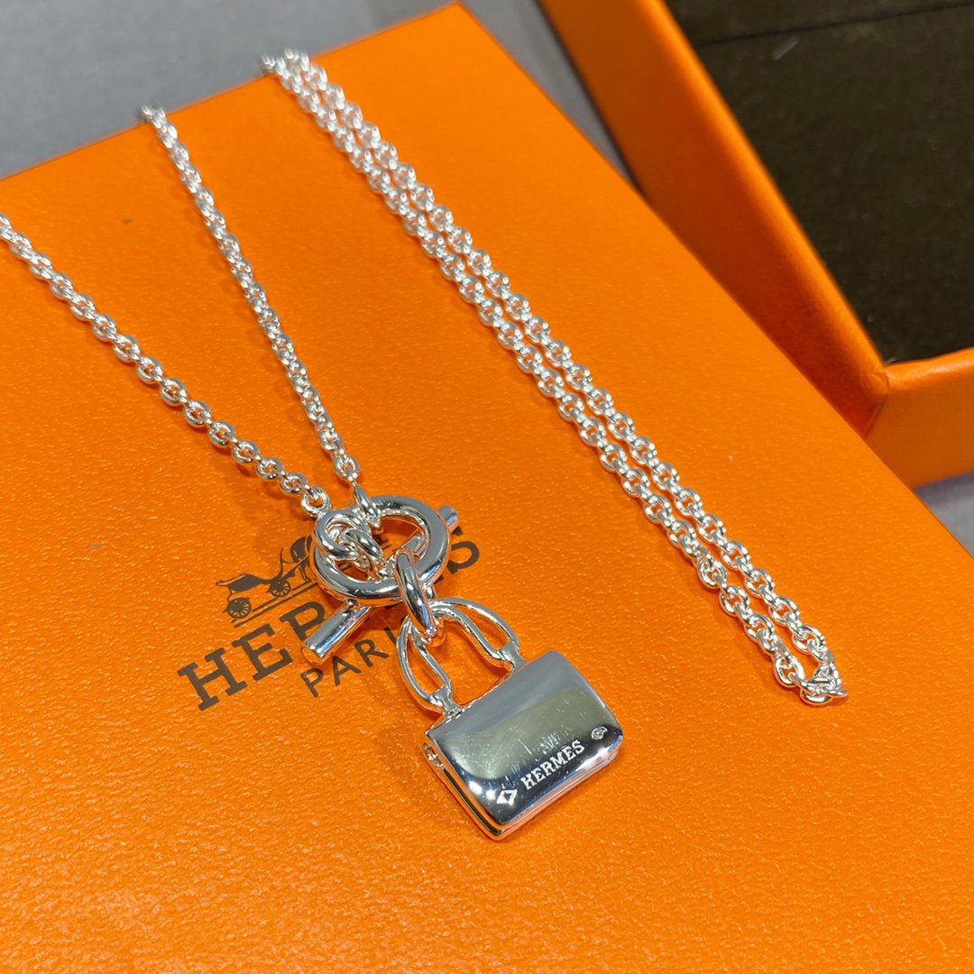 [Panda Jewelry]CONSTANCE PEDANT SILVER NECKLACE