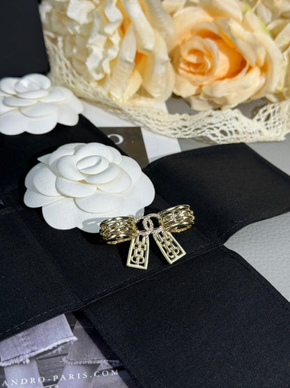 [Panda Jewelry]25K Hollow Bow Brooch