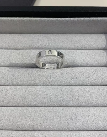 [Panda Jewelry]LOVE RING 4MM 1 DIAMOND SILVER